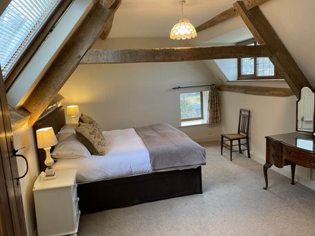 Double Bed FitFarms Cotswolds 